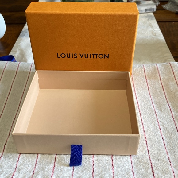 NOT INCLUDED IN SALE. NEW with tags LV Pocket Organizer. Ostrich and Goat Skin. - Picture 15 of 16